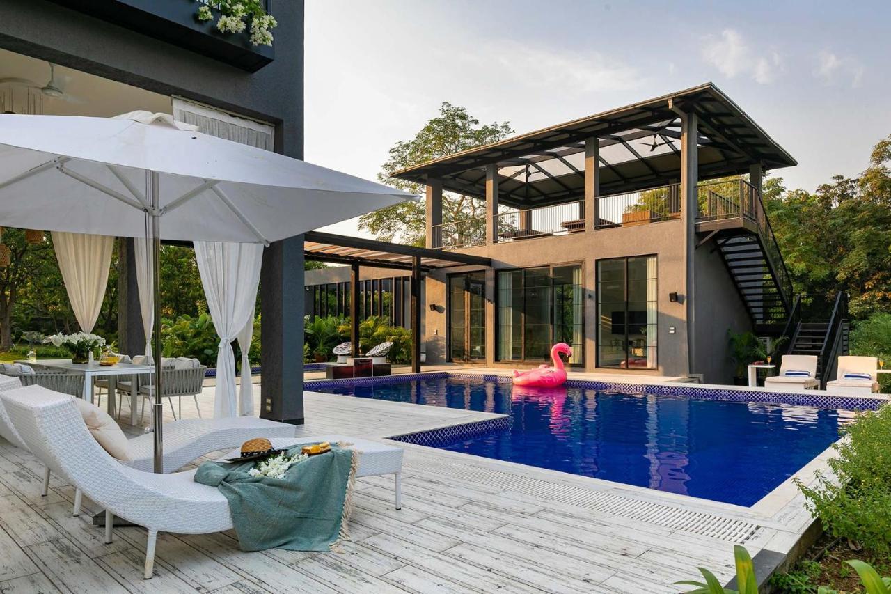 Stayvista At The Charcoal Villa Luxury Collection Alibag Luaran gambar