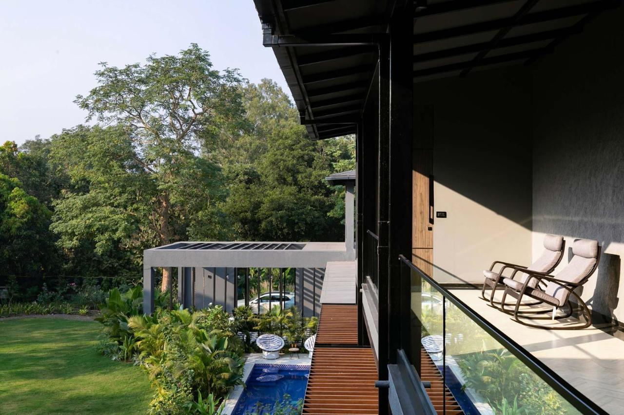 Stayvista At The Charcoal Villa Luxury Collection Alibag Luaran gambar