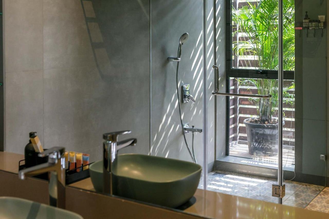 Stayvista At The Charcoal Villa Luxury Collection Alibag Luaran gambar