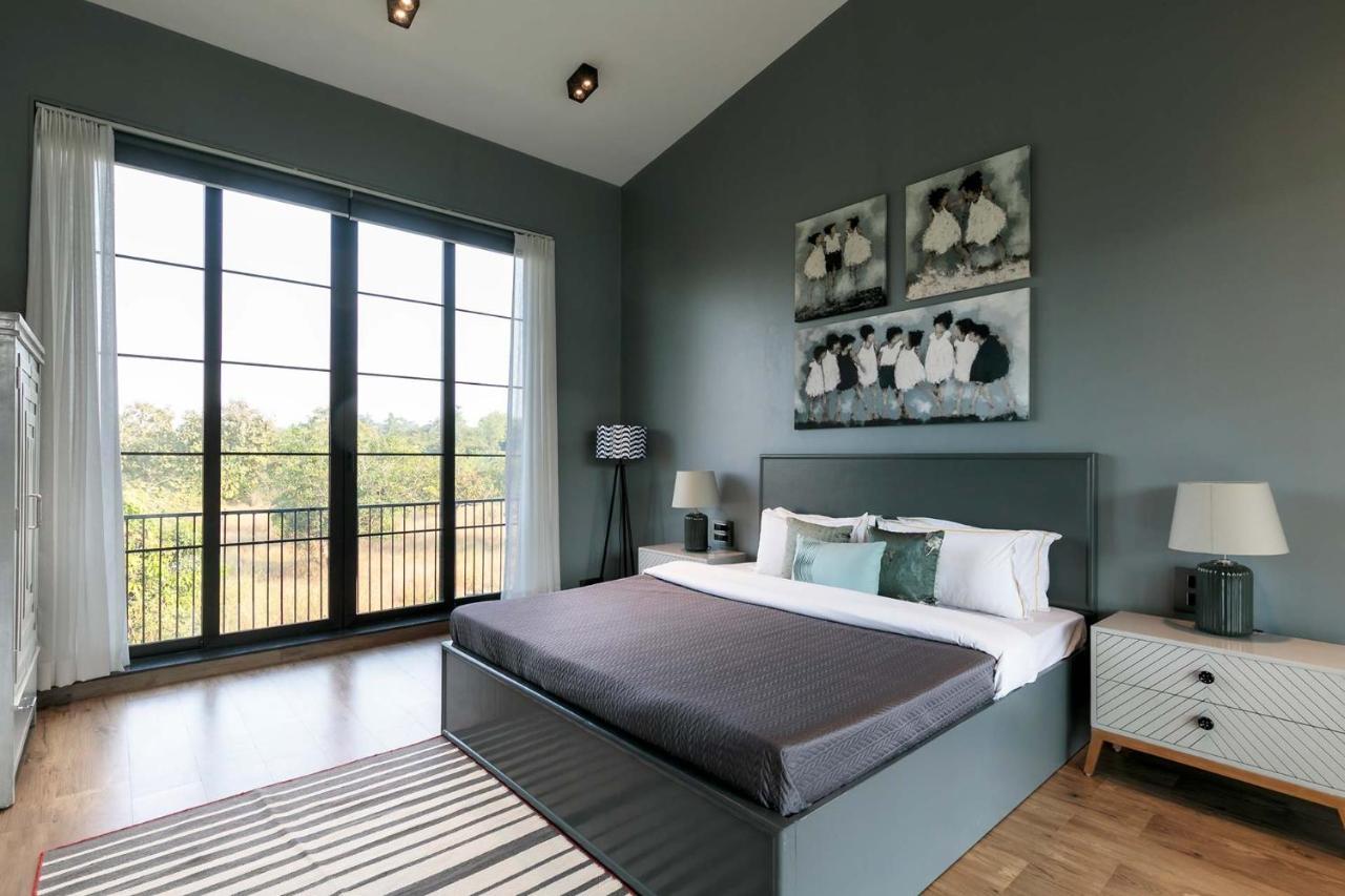 Stayvista At The Charcoal Villa Luxury Collection Alibag Luaran gambar