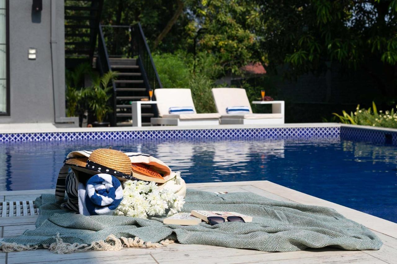 Stayvista At The Charcoal Villa Luxury Collection Alibag Luaran gambar