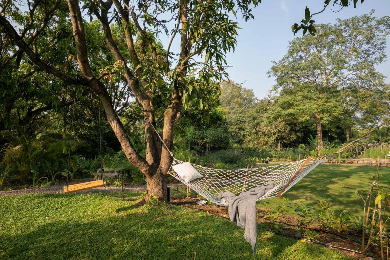 Stayvista At The Charcoal Villa Luxury Collection Alibag Luaran gambar