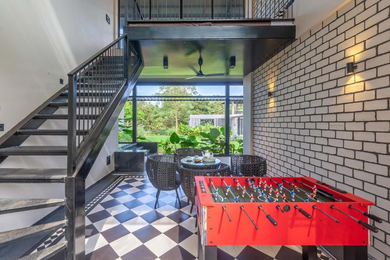 Stayvista At The Charcoal Villa Luxury Collection Alibag Luaran gambar
